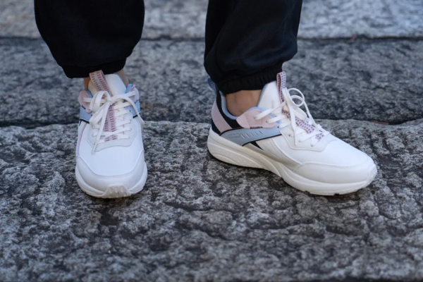 國慶出遊sporty chic,時髦戶外風鎖緊這幾套就夠了 國慶出遊sporty chic,時髦戶外風鎖緊這幾套就夠了