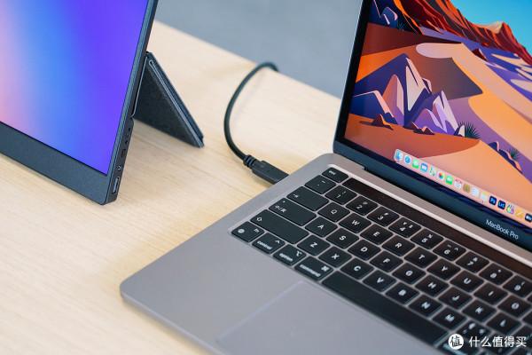 萬金油還是吃灰神器：聊聊4K+OLED便攜屏存在的意義