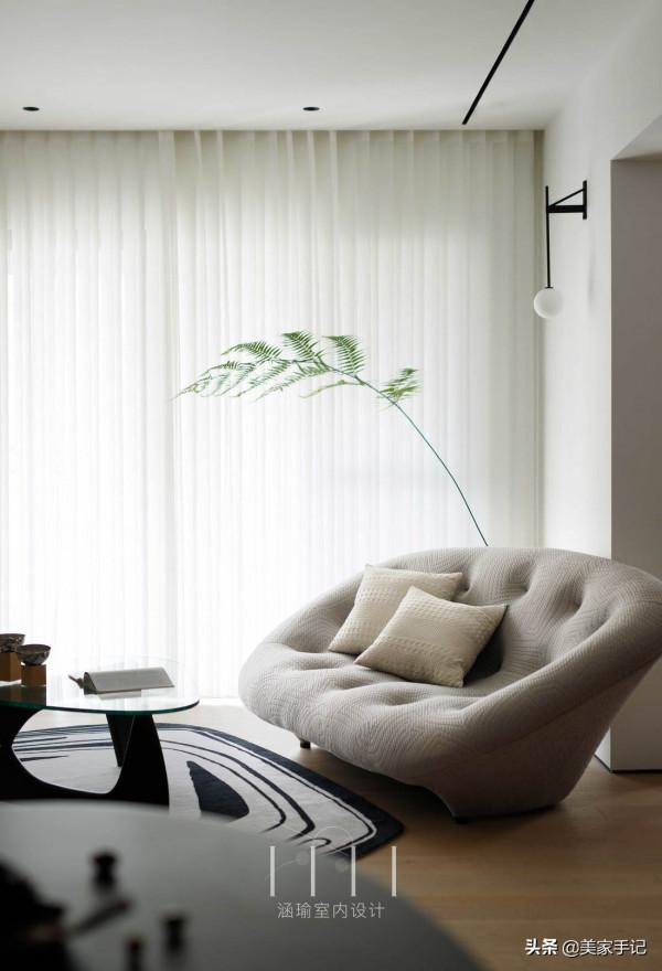 一進她家才知道，什麼叫美觀與實用並存，優雅與浪漫兼具，太美了