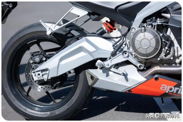 2021 RS660 試駕：操控、電控一次滿足，中量級運動車款新世代