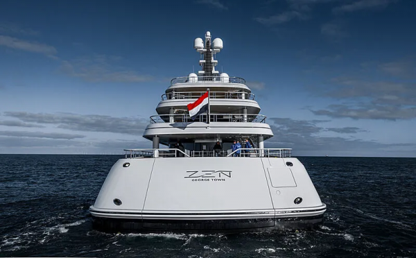 國內某電商大佬價值16億港元的超級遊艇 國內某電商大佬價值16億港元的超級遊艇