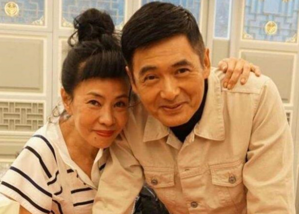 6位娶“醜妻”的男明星，個個都死心塌地，最長的相守38年