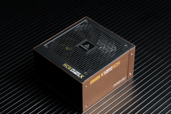 2022 年了，300 元的風水冷到底選哪個，今天就給你答案