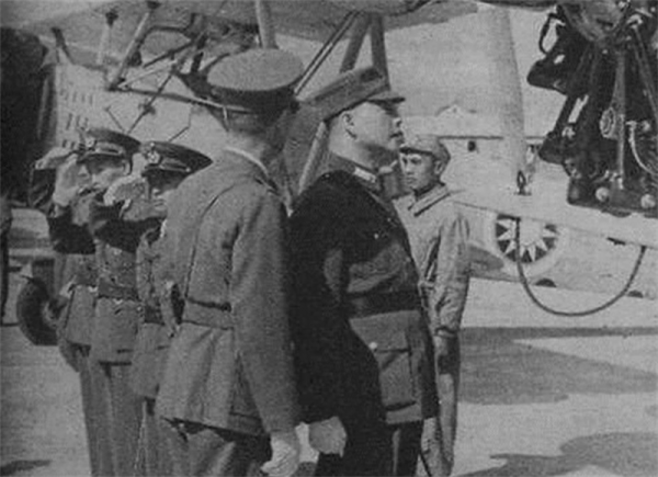 新四軍團長湯景延，率部投靠日軍，為什麼粟裕反而十分高興？