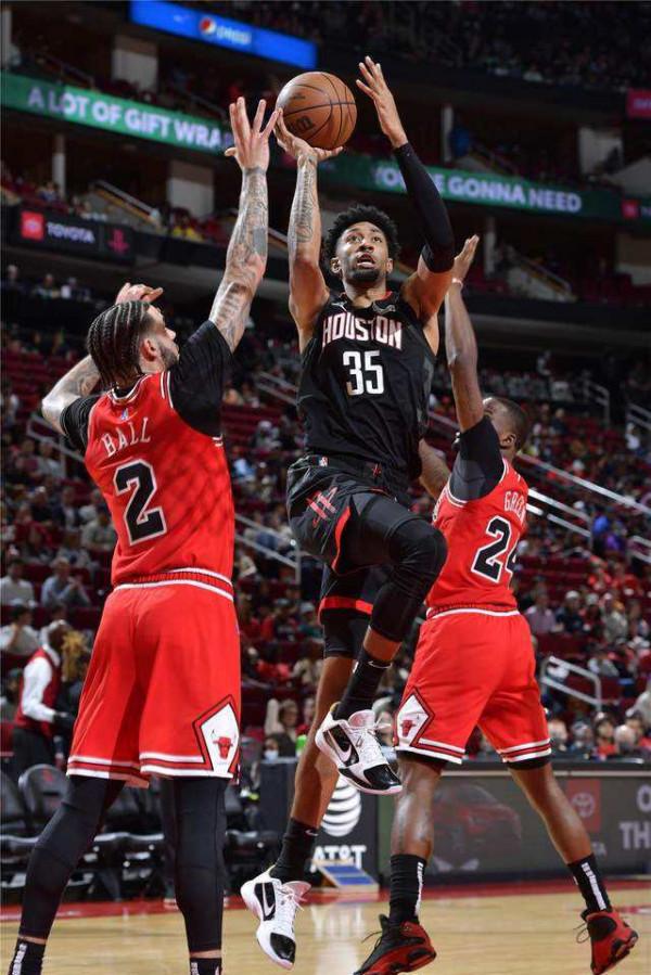 火箭清洗2毒瘤？湖人喜獲頂級3D？4方交易扣籃王輔佐詹姆斯爭冠？