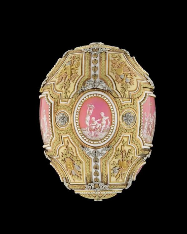 美國富豪中的“王室迷”,竟然“繼承”了4位皇后的家當 美國富豪中的“王室迷”,竟然“繼承”了4位皇后的家當