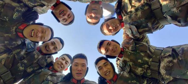 快樂相伴｜跟每天的emo saybye