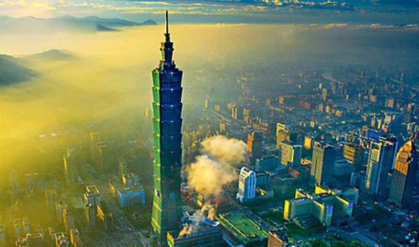 被哄騙當兵官至第74軍副軍長，假扮山羊逃脫，赴臺享受高官厚祿