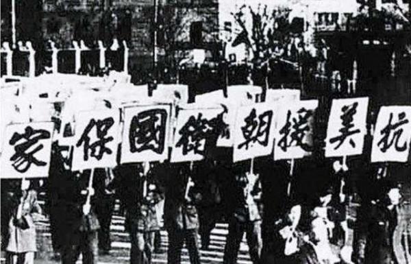 在抗美援朝戰役中，彭元帥一句話奪得中朝兩軍的軍隊指揮權