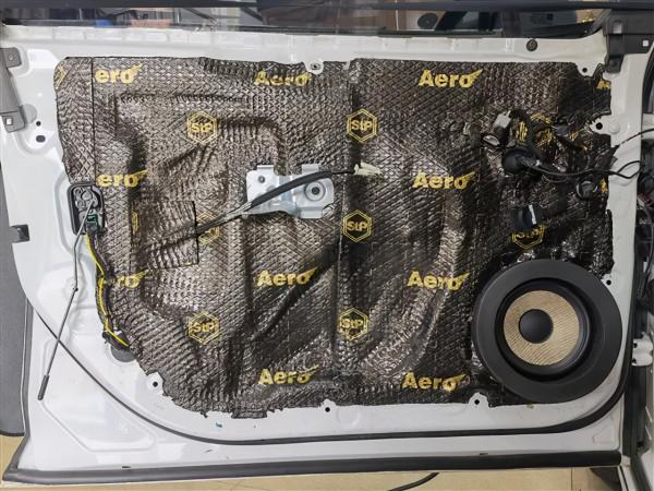 別克威朗音響改裝勁浪PS 165 F3亞麻三分頻+A柱倒模，嗨到停不下來