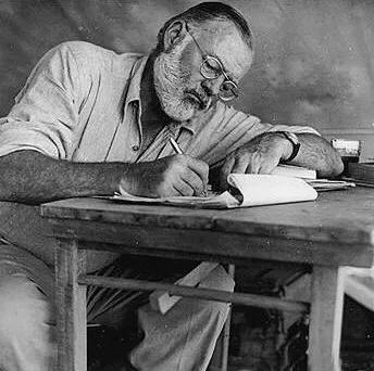 十位大作家的隱秘往事