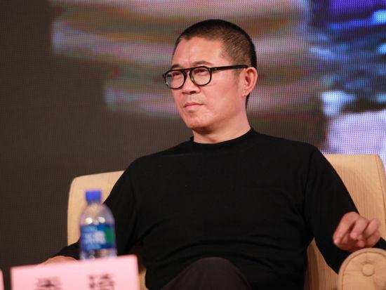 江蘇農村窮小子，10年開3家公司，兩次被踢出局，如今卻身家41億