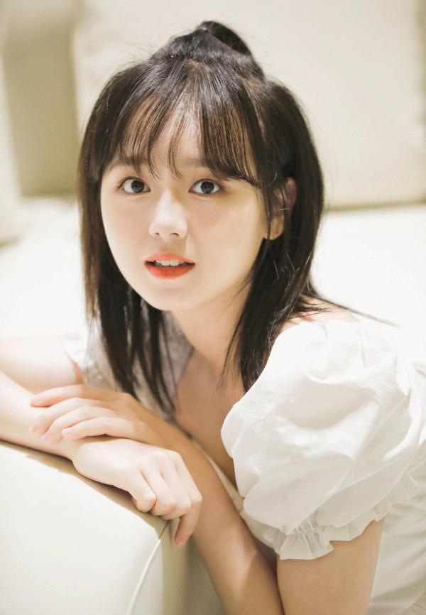 還記得演《紅樓夢》的那群&OpenCurlyDoubleQuote;小戲骨&rdquo;嗎？她們現在越來越漂亮了