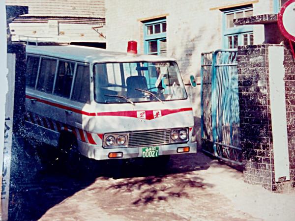 1951年，南京一擺攤老人被公安帶走，陳賡親自為他出面，咋回事？