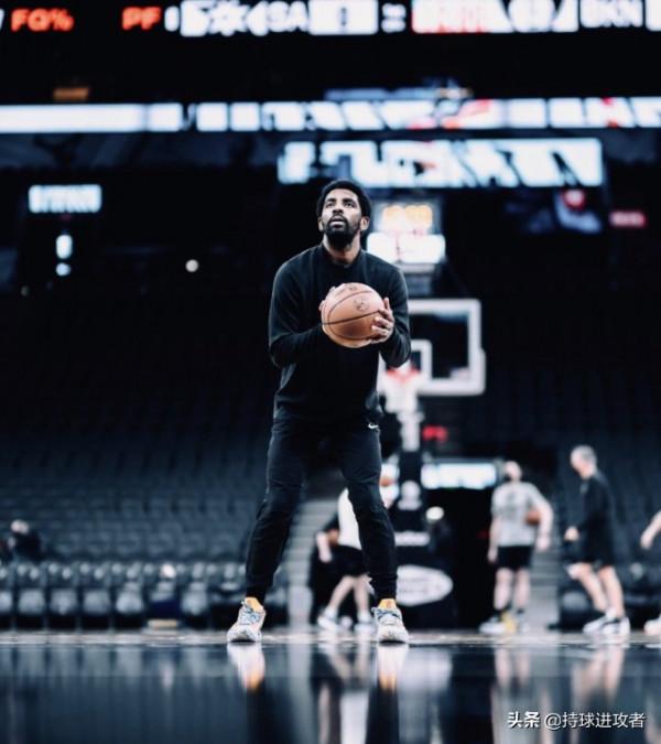 歐文真硬核？難怪哈登要離隊，歐文再次表示不接種疫苗，籃網沒招