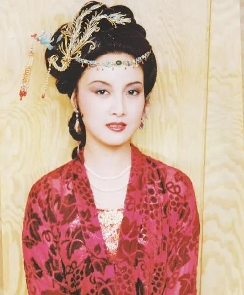 金陵十二釵:紅樓一夢,香消玉殞 金陵十二釵:紅樓一夢,香消玉殞