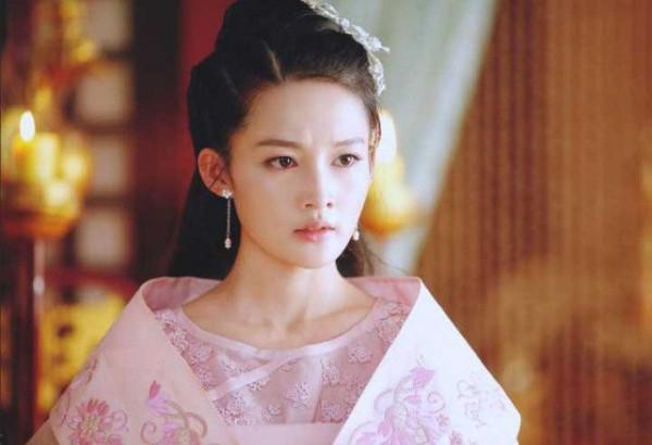 天龍後傳:喬峰三個兒子名滿江湖,大兒執掌靈鷲宮,二兒統率丐幫 天龍後傳:喬峰三個兒子名滿江湖,大兒執掌靈鷲宮,二兒統率丐幫