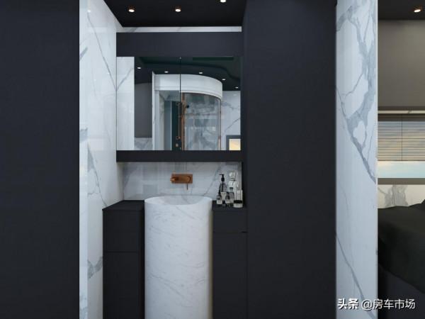 賓士中卡房車，7&period;2T柴油V6發動機，二層車頂能聚會