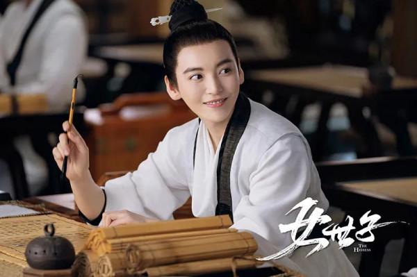 別以為貼個鬍子就是女扮男裝，這6位女星的男裝太帥，真不糊弄人