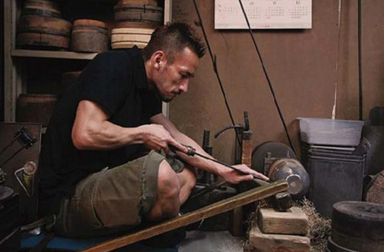 人物誌丨霓虹司令塔——中田英壽 人物誌丨霓虹司令塔——中田英壽