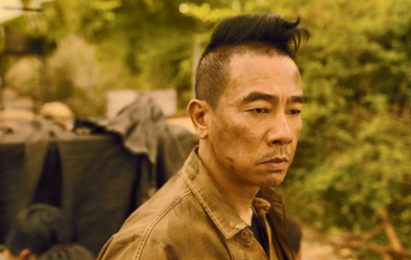 無演技、無劇情、賣情懷，陳小春在吃老本的路上越走越遠了