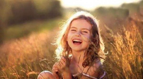 2014年，廣西一男孩靠吃野菜生存，母親卻因有苦衷未相認