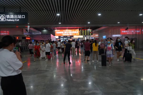 真正適合城市駕駛的SUV,與沃爾沃XC40相伴遊重慶(上) 真正適合城市駕駛的SUV,與沃爾沃XC40相伴遊重慶(上)