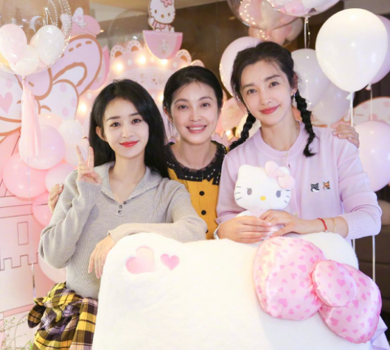 李冰冰的妹妹李雪才是高手，如今兒女雙全，希望姐姐早日找到幸福