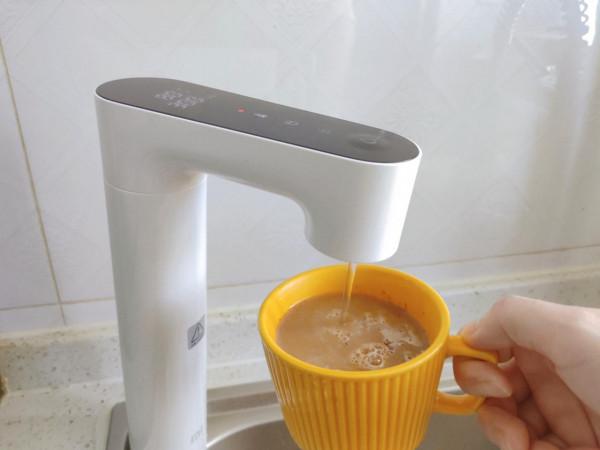 一秒速熱，真正解決一家人飲水所需，小米即熱淨水器Q600