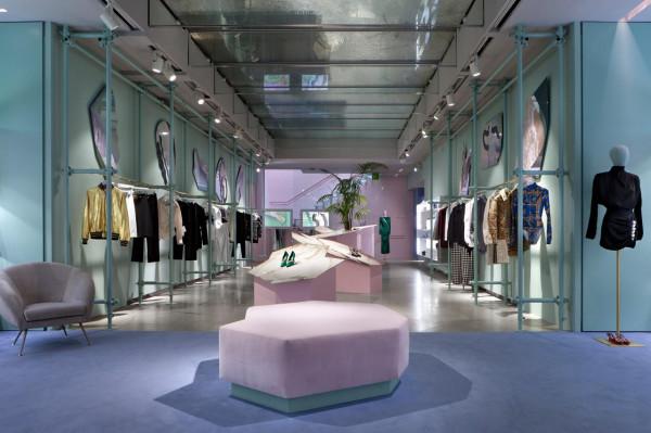 楊冪代言的絲襪品牌成了全球最有潛力上市的時尚公司