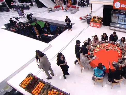 被逼問擦邊球問題，買不起奢侈品被甩&hellip;&hellip;明星不紅的時候有多慘？