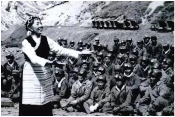 84歲的才旦卓瑪,就這樣改寫了她的結局,苦盡甘來終無遺憾 84歲的才旦卓瑪,就這樣改寫了她的結局,苦盡甘來終無遺憾