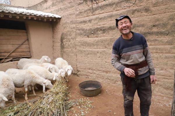 網紅大叔範術旦的土地情結和樸實人生