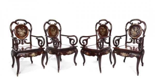 又一斗彩雞缸杯40萬歐元落槌！一場亞洲藝術品拍賣會即將登場