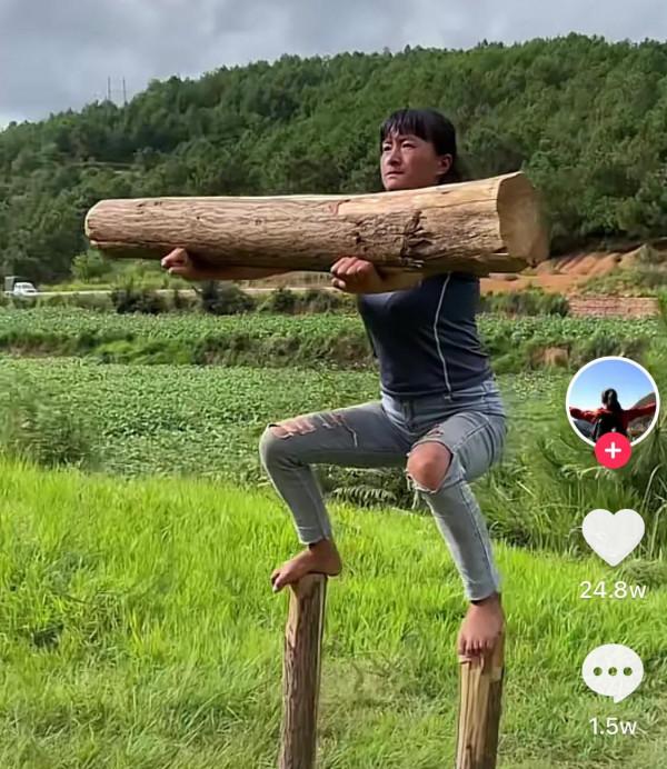 115萬粉絲的冰美人楊慧，自小練武練一身本領，被稱為女版李小龍