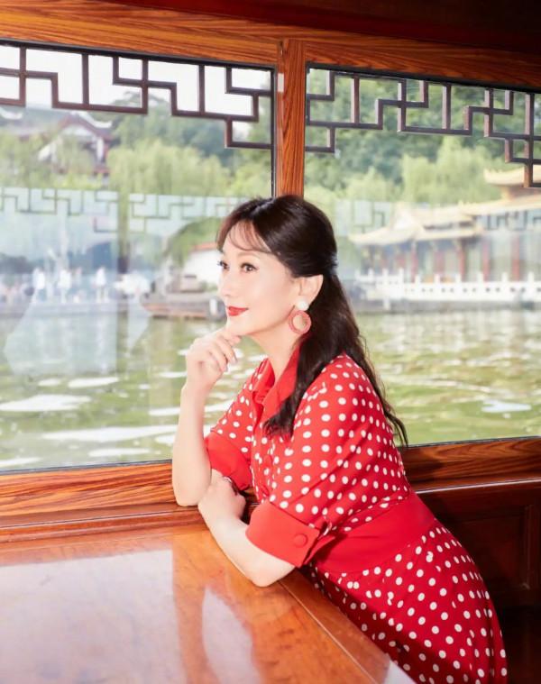 趙雅芝生活照片怎麼樣？