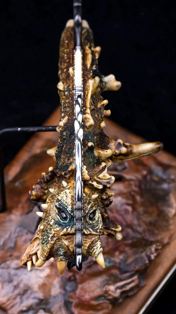 屌絲的逆襲！紅脖鐵匠也有藝術天才&mdash;&mdash;拉瑞福根作品賞析心得