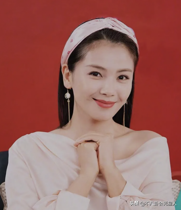 31位女星素顏名場面！浮腫油膩、憔悴老態，還暴露動臉痕跡