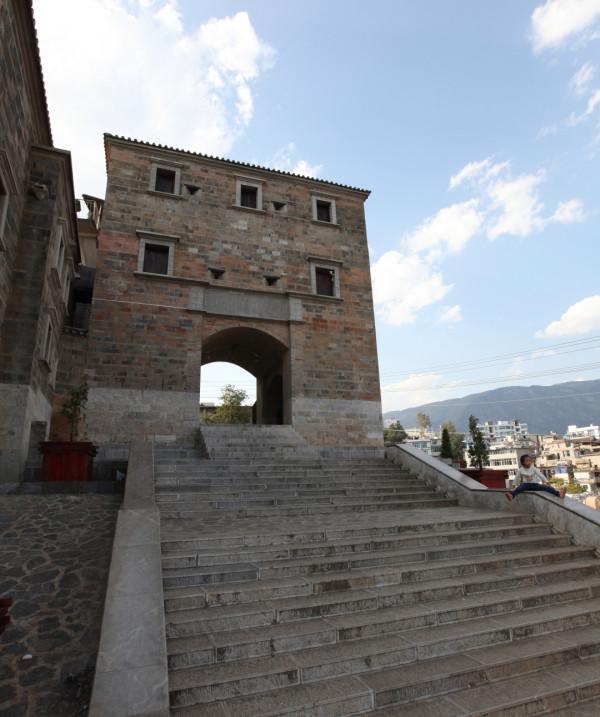 藏在哀牢山的神秘古鎮,被譽為“江外小香港”,連雲南人都不知道 藏在哀牢山的神秘古鎮,被譽為“江外小香港”,連雲南人都不知道