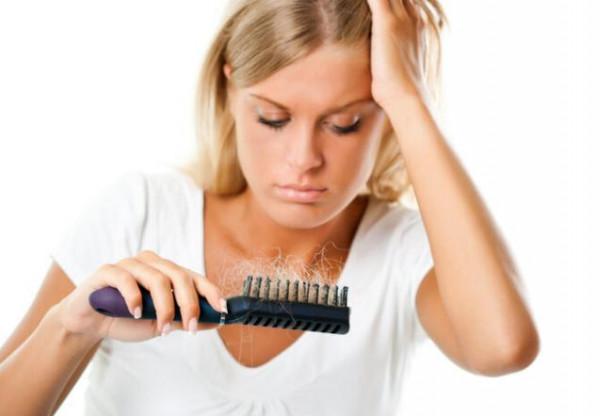 每次洗頭大把掉髮？提醒：平時遠離3種東西，或對頭髮好