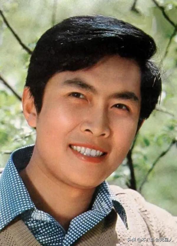 8位30年前的內地古裝美男,個個劍眉星目,吊打鮮肉 8位30年前的內地古裝美男,個個劍眉星目,吊打鮮肉