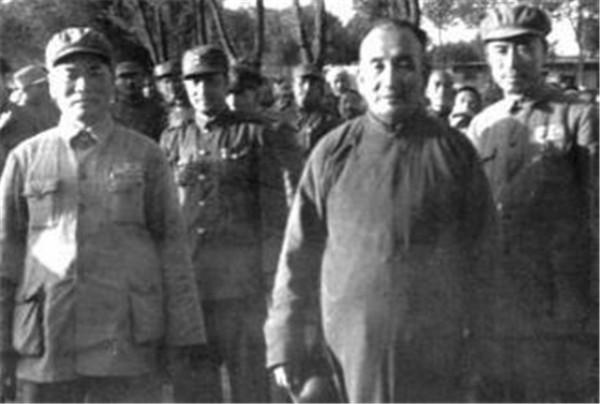 西北三馬之一的馬鴻賓，1949年9月發動起義，他後來怎麼樣了？