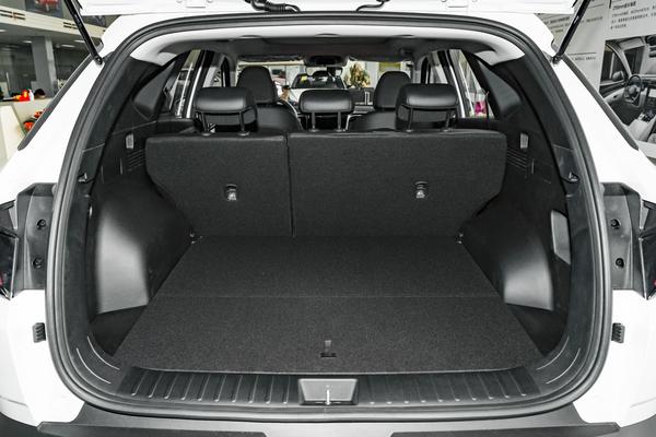 顏值高+空間大+200匹馬力，第五代途勝L閃亮登場