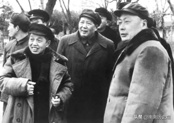 出兵朝鮮前,陳毅主動請纓擔任志願軍主帥,為何卻被毛主席婉拒? 出兵朝鮮前,陳毅主動請纓擔任志願軍主帥,為何卻被毛主席婉拒?