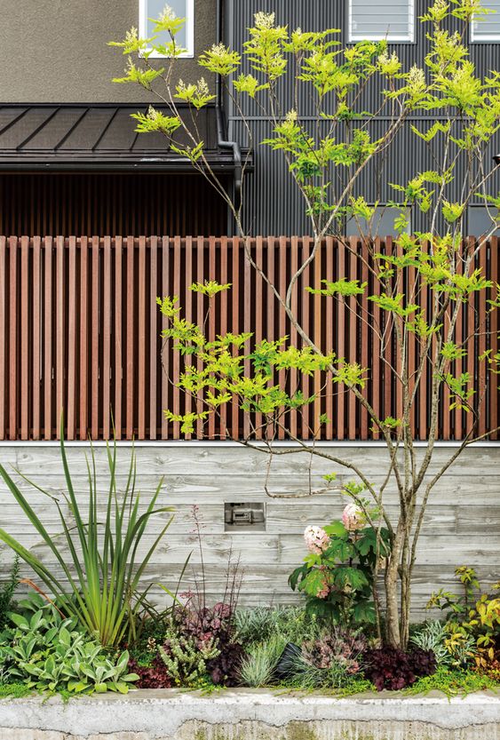 30款現代簡約風格圍牆案例做法，好看又實用，做院子就選它