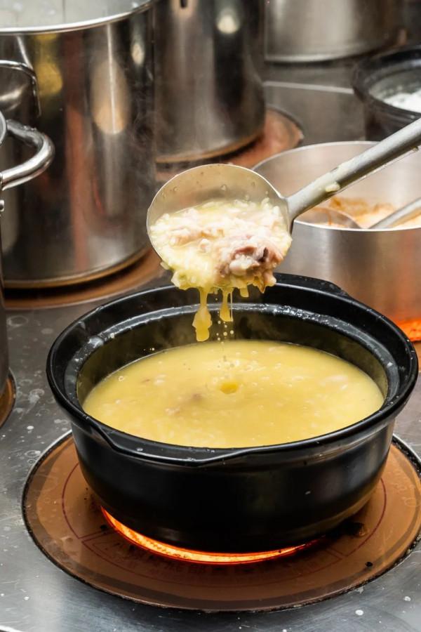 6年了！這家爆開100+門店的「神級砂鍋粥」，29.9元吃到撐