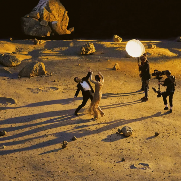 “我睡覺時候只穿香奈兒N°5!”——瑪麗蓮·夢露 “我睡覺時候只穿香奈兒N°5!”——瑪麗蓮·夢露