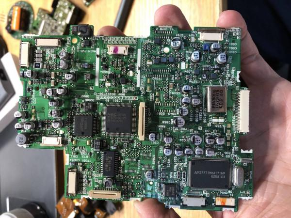 閒著無事又拆臺攝像機 閒著無事又拆臺攝像機