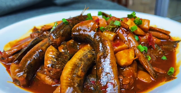 冬季這7種魚最鮮美，做法簡單好吃，小孩常吃聰明，大人常吃滋補