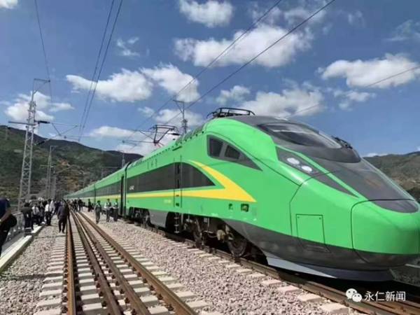 新老成昆線：相隔50年，共同改寫這座小涼山縣城的命運